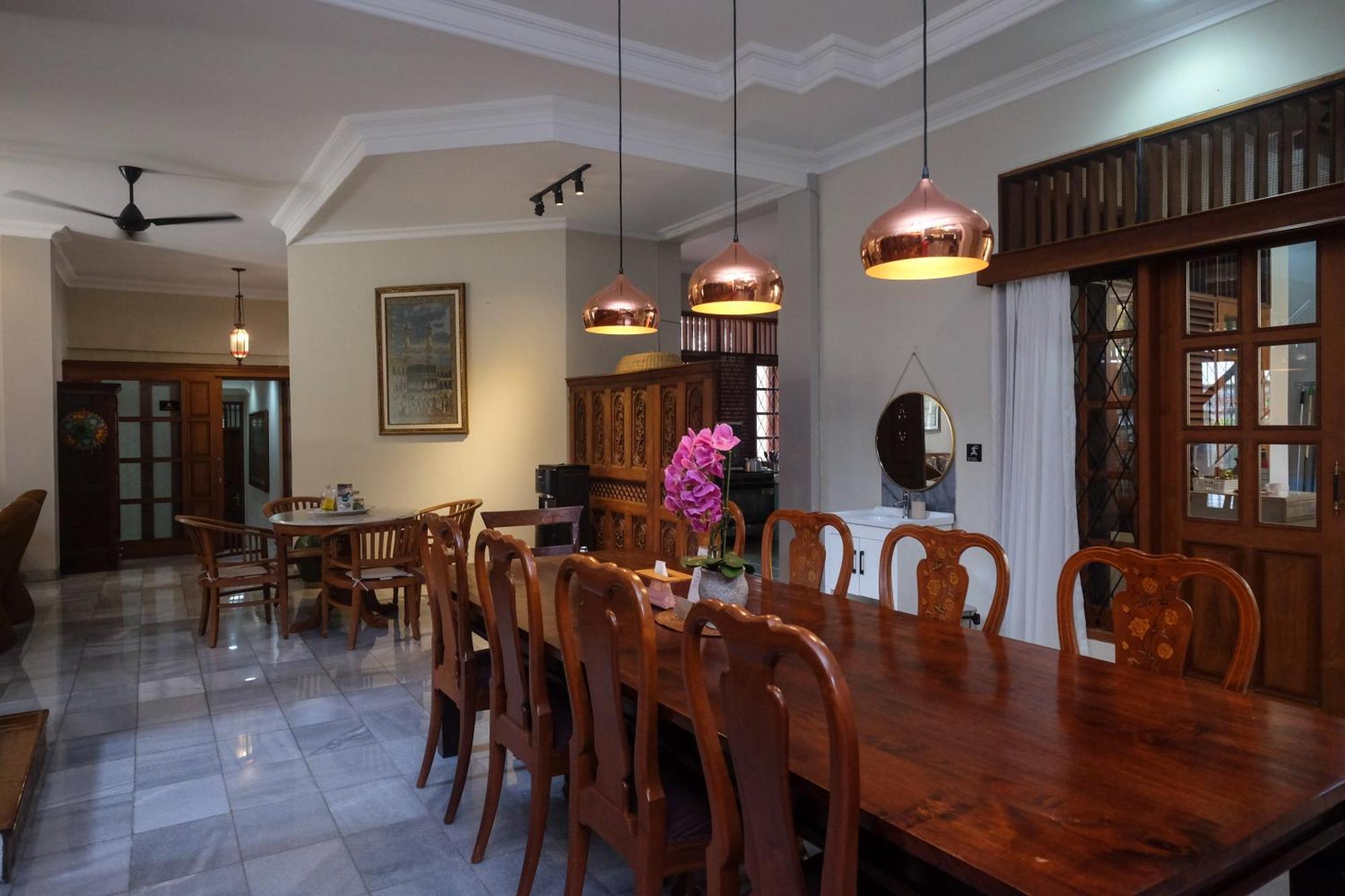 Sareh Villa By The Lavana Semarang Eksteriør bilde