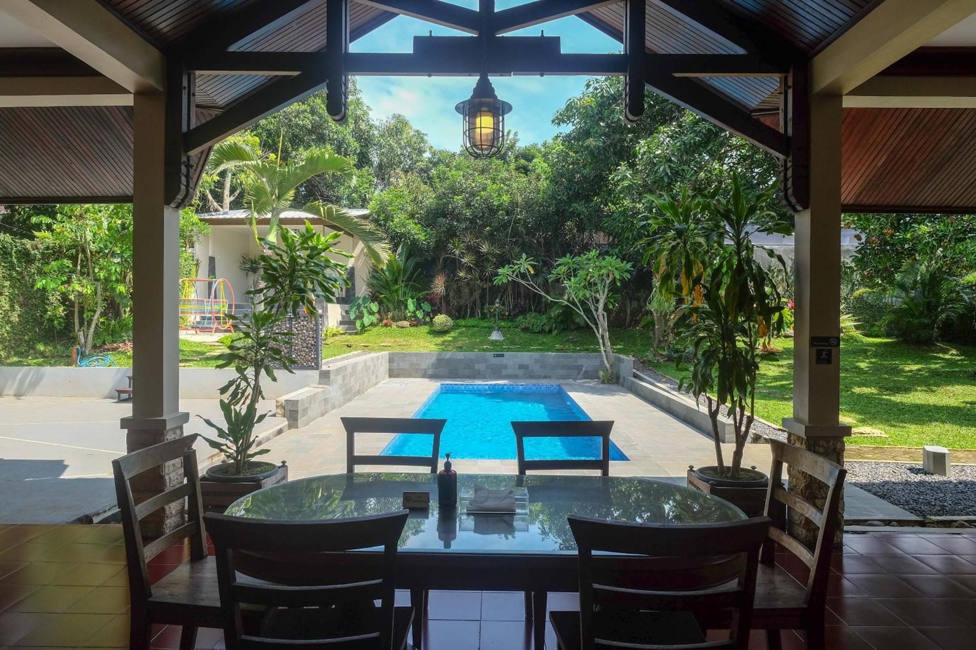 Sareh Villa By The Lavana Semarang Eksteriør bilde